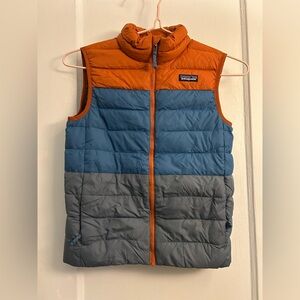 Patagonia Rust and Teal Puffer Vest